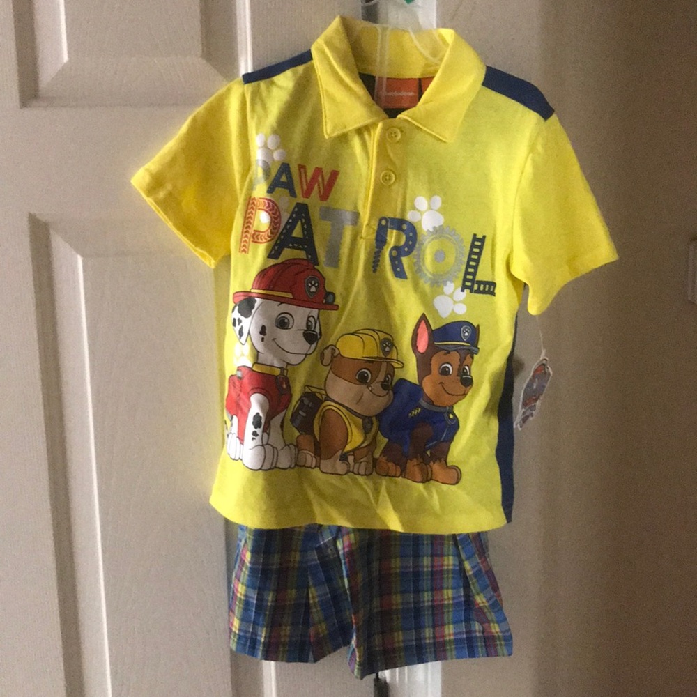 Paw patrol shirt/shorts